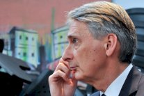 وزير الخارجية البريطاني يزور كوبا للمرة الاولى منذ 1959