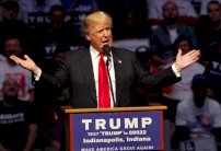 ألمانيا تتحفظ على شعار ترامب 