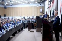 العبادي وتغييره الوزاري أمام البرلمان والأمن بالإنذار