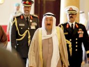 أمير الكويت للمفاوضين اليمنيين: إجنحوا إلى السلام!