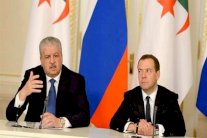 الجزائر نحو شراكة استراتيجية مع روسيا