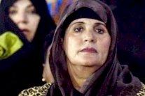 أرملة القذافي تعود إلى ليبيا
