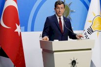 البيت الأبيض يثني على داود أوغلو