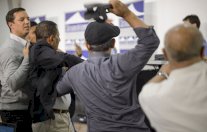 وفدا المفاوضين اليمنيين يستأنفان المباحثات المباشرة الأربعاء