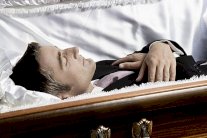 تجارب لإحياء الموتى في أميركا!