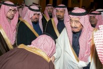 خبراء: الأوامر الملكية في السعودية حكيمة ومتعمقة