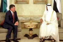 عبدالله الثاني يحادث محمد بن زايد في أبوظبي