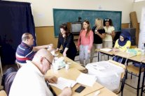 المجتمع المدني يندد بانتهاكات في انتخابات لبنان البلدية