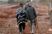 القاعدة تضطر للتأقلم مع غياب بن لادن وبروز داعش