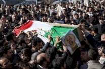 جثث 12 عسكريا إيرانيًا قتلوا في سوريا بايدي (الجهاديين)