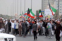 جزر القمر مستعدة لبحث منح جنسيتها لبدون الكويت