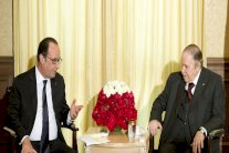 غضب في الجزائر من تغريدات الساسة الفرنسيين 