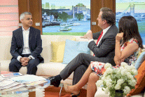 خان يدعو ترامب إلى اختبار الإسلام في بريطانيا