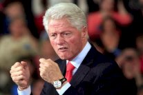 بيل كلينتون: الفلسطينيون رفضوا عرضًا جيدًا لإقامة دولة