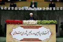 اعتقال 8 اشخاص في ايران لبث اغنيات مصورة اعتبرت 