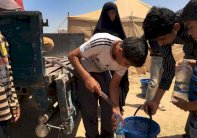 عالقون في الفلوجة يجازفون للفرار من جحيم 