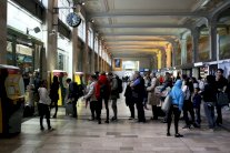 الحكومة الفرنسية تبحث عن مخرج لإضراب وسائل النقل