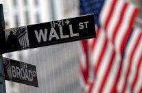 أزمة مالية تسببت بوفاة أكثر من 500 ألف شخص بالسرطان