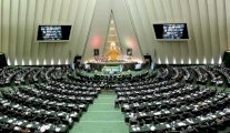 مجلس الشورى الايراني الجديد يبدأ عمله