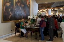 الإمارات تناقش مستقبل سباقات الخيول العربية