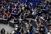 النواب الألمان يتبنون قرارًا يعترف بإبادة الارمن