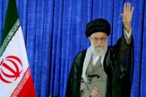 خامنئي: لا تعاون مع