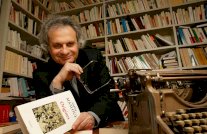 ظهور الكاتب امين معلوف على قناة اسرائيلية يثير جدلا في لبنان