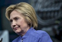 كلينتون تتفوق على ترامب على صعيد الاحتياطي المالي