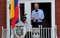 سنة لجوء خامسة لأسانج داخل سفارة الإكوادور في لندن