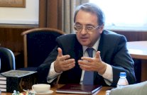 موسكو تندد بدعوات الى شن ضربات على النظام السوري