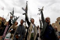 الحوثيون يهاجمون لتحسين موقفهم التفاوضي بالكويت