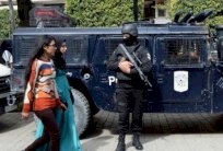 الرئاسة التونسية تمدد العمل بحالة الطوارئ شهرا اضافيا