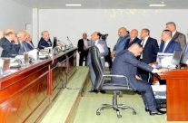 القضاء العراقي يُبقي الجبوري رئيسًا للبرلمان