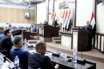 العبادي: سأبدأ مباحثات لترشيح وزراء جدد