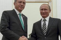 تركيا أسقطت أتاتورك وركزت على اتصال بوتين 