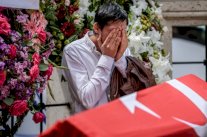 انتحاريو اسطنبول خططوا لاخذ عشرات المسافرين رهائن