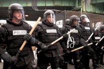 تحقيق أميركي حول مقتل رجل اسود بيد الشرطة