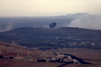  إسرائيل تقصف مواقع عسكرية سورية