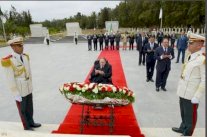 الرئيس الجزائري يطل في أول ظهور علني منذ عام