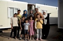 تركيا قد تمنح 300 الف سوري الجنسية