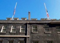 لندن: مع فرنسا كتفاً بكتف كما فعلنا سابقاً