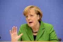 ميركل تطلب من لندن توضيح نواياها بسرعة بشان بريكست