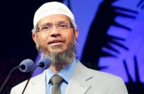 المليباريون يروجون أفكار ذاكر الهندي في قصور الخليج