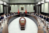 تركيا لفرض الطوارئ وإعادة الإعدام واستئصال