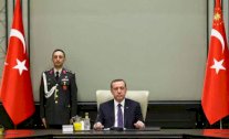 اردوغان يعود الى انقرة لترؤس اجتماع الحكومة