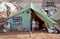 مساعدات بريطانية لضحايا (داعش) العراقيين