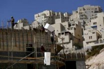 خطوات اسرائيلية لتوسيع مستوطنة في القدس الشرقية