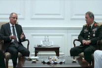 أردوغان يلتقي زعماء الأحزاب يوم الاثنين