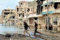 كوماندوس أميركيون يؤازرون القوات الليبية في سرت