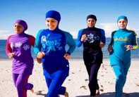 فالس يدعم منع البوركيني